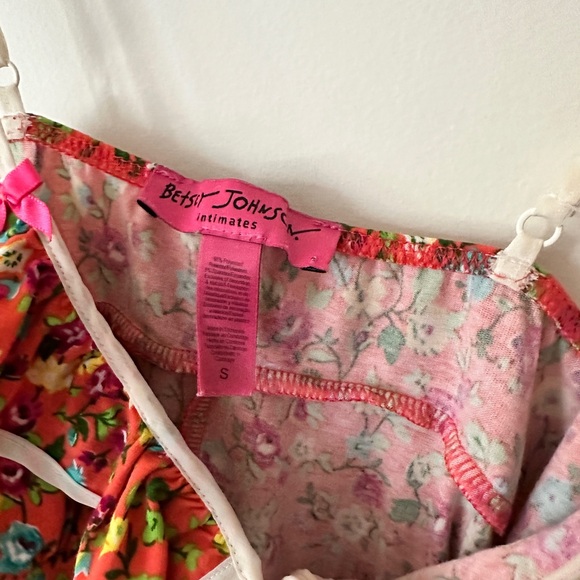 Vintage betsey johnson top! price firm. - Picture 4 of 6